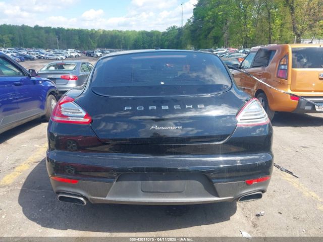 WP0AA2A73FL000297 Porsche PANAMERA 4