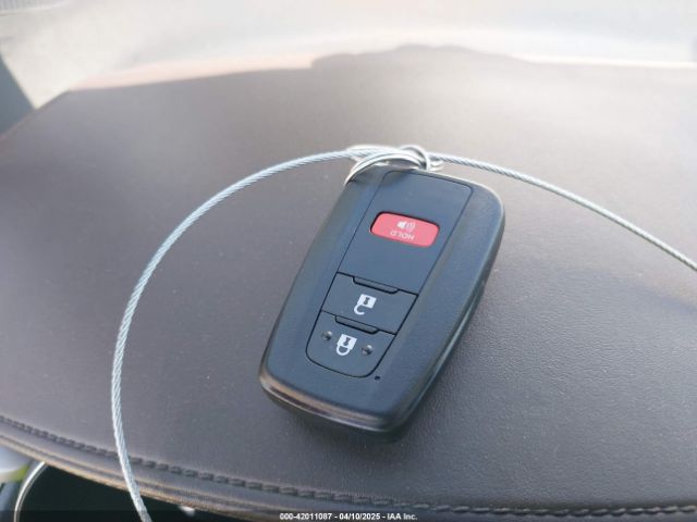 NMTKHMBX8KR080360 Toyota C-hr Limited