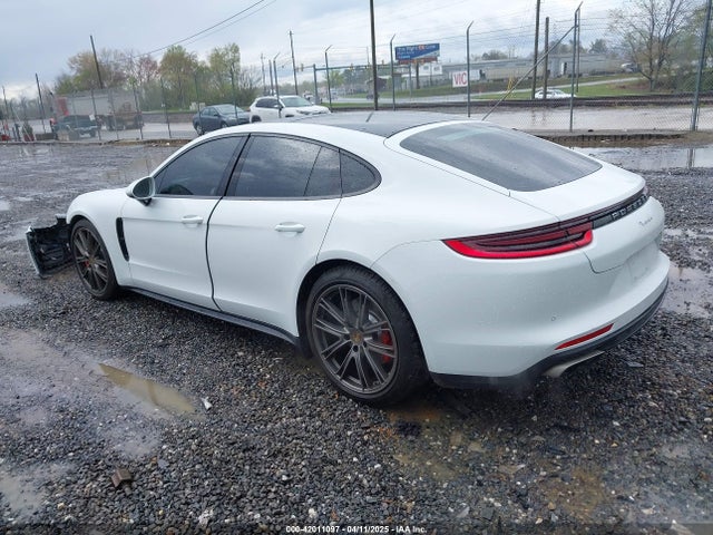 WP0AA2A72KL102345 Porsche Panamera