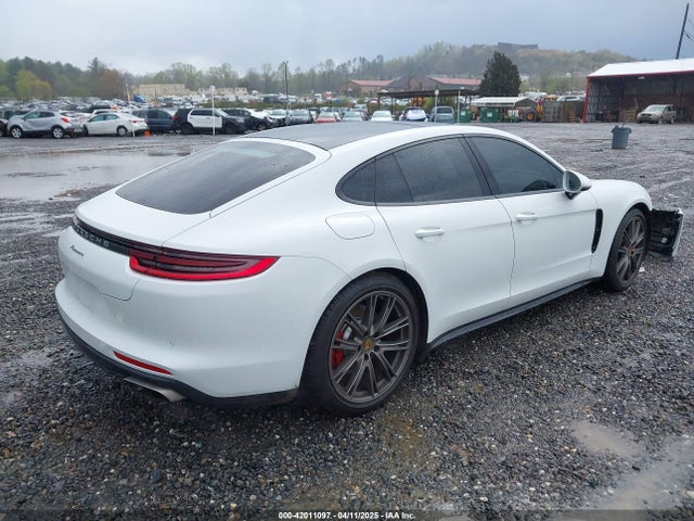 WP0AA2A72KL102345 Porsche Panamera