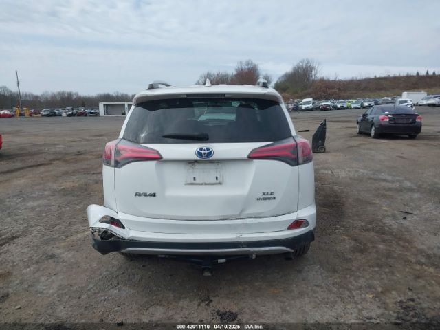 JTMRJREV9GD013779 Toyota Rav4 Hybrid Xle