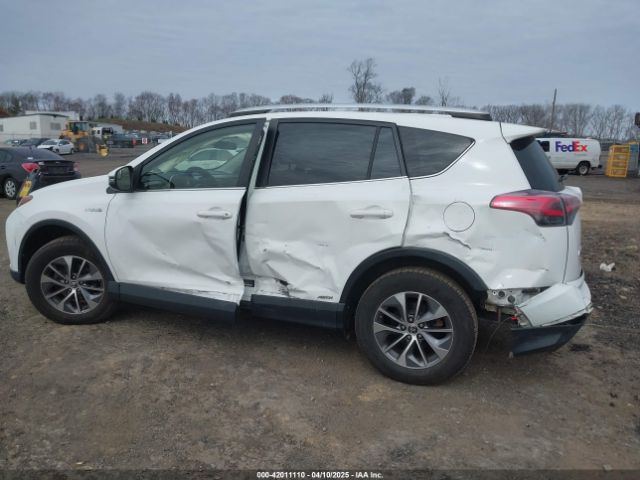 JTMRJREV9GD013779 Toyota Rav4 Hybrid Xle