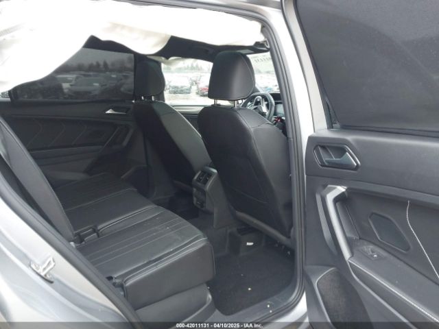 2023 VOLKSWAGEN TIGUAN 3VV8B7AX3PM130610 Photo 7