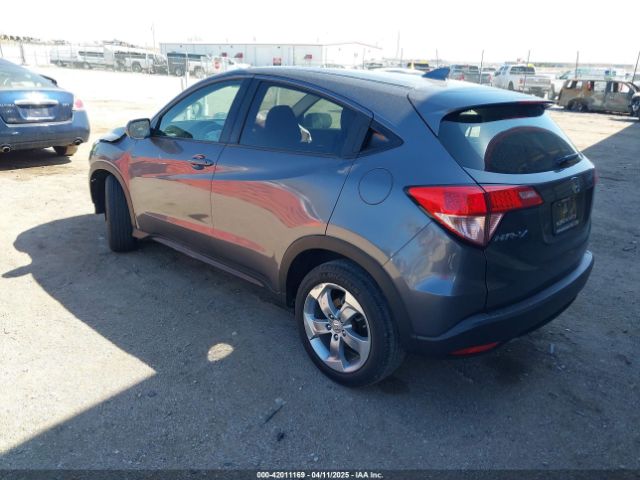 2017 HONDA HR-V 3CZRU6H36HG701012 Photo 2
