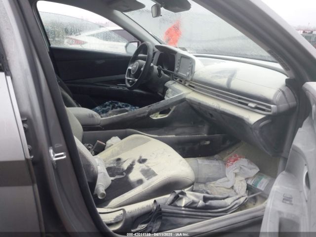 KMHLM4AG1MU141111 Hyundai ELANTRA SEL