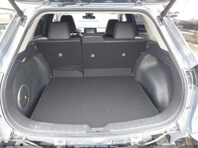 7MUDAABG1NV013042 Toyota Corolla Cross Xle