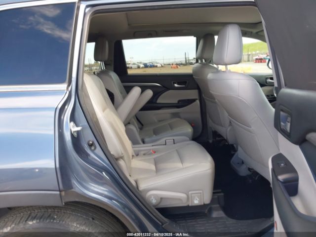 5TDDZRFH4HS405960 Toyota Highlander Limited Platinum