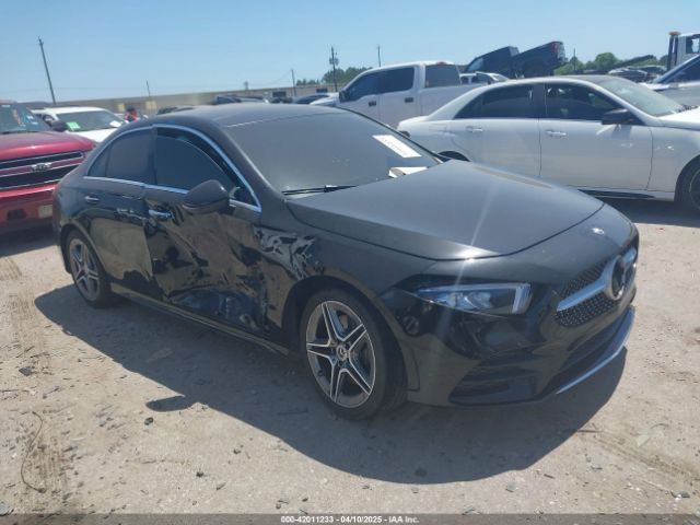 2020 MERCEDES-BENZ A 220 W1K3G4FB0LW046976