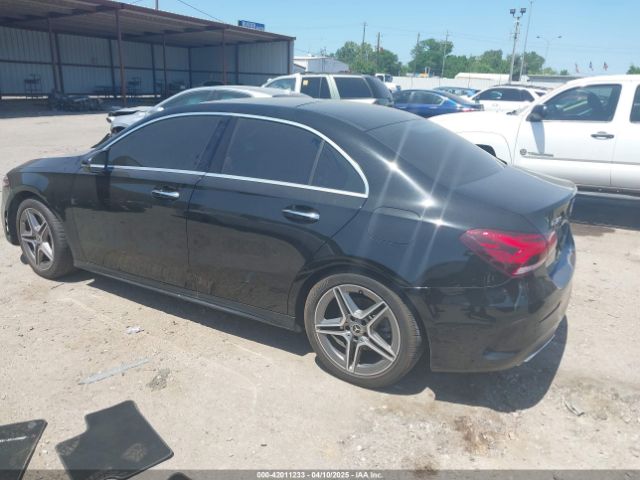 2020 MERCEDES-BENZ A 220 W1K3G4FB0LW046976 Photo 2