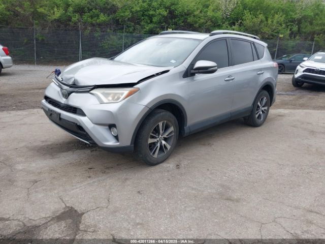 2T3RFREV6HW635987 Toyota Rav4 Xle