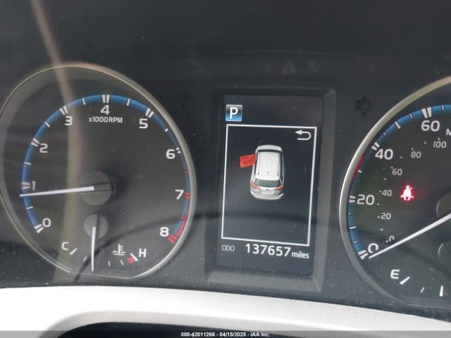 2T3RFREV6HW635987 Toyota Rav4 Xle