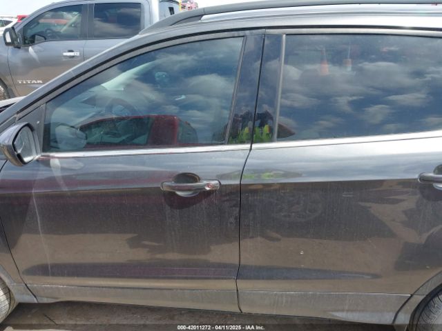 1FMCU9G98JUC13620 Ford ESCAPE SE