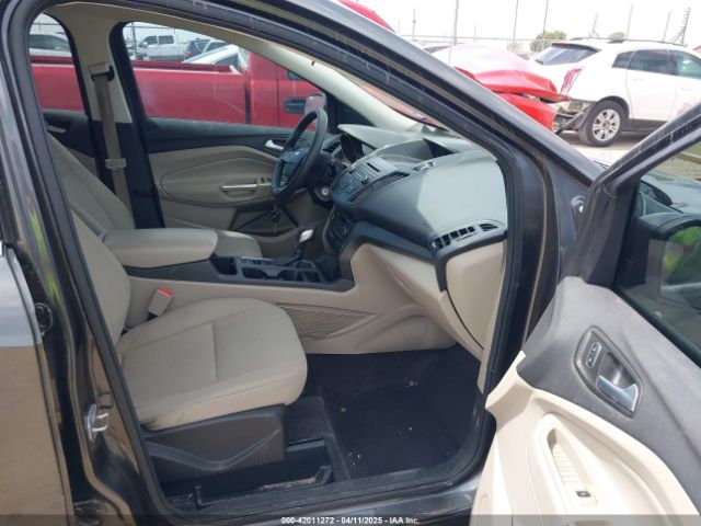 1FMCU9G98JUC13620 Ford ESCAPE SE