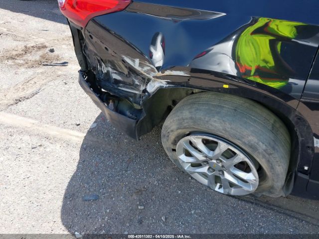 1GNERFKW0LJ172972 Chevrolet Traverse Fwd Ls