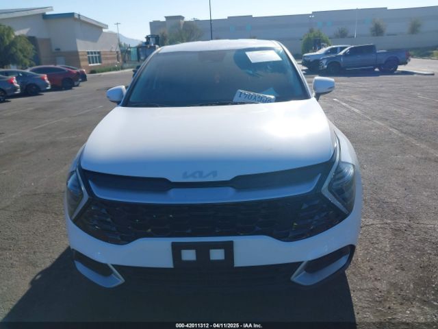 5XYK33DF6SG241283 KIA Sportage Ex