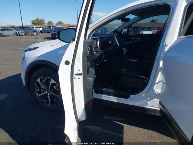 5XYK33DF6SG241283 KIA Sportage Ex
