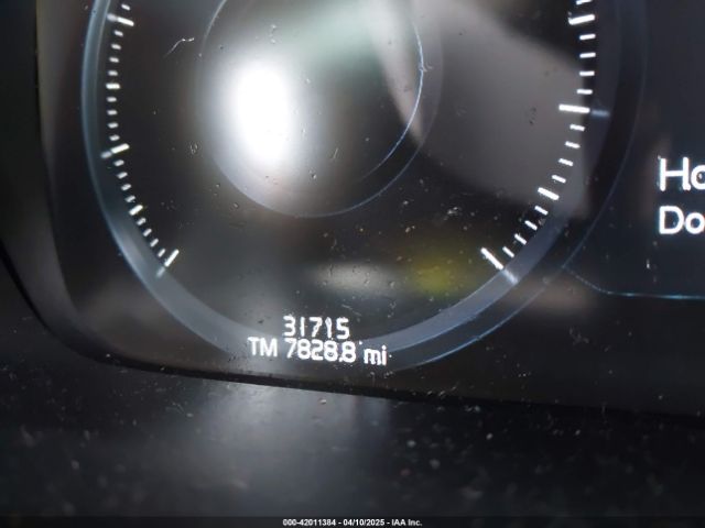 7JRL12TZ5NG192483 Volvo S60 B5 Black Edition Momentum/b5 Inscription/b5 Momentum