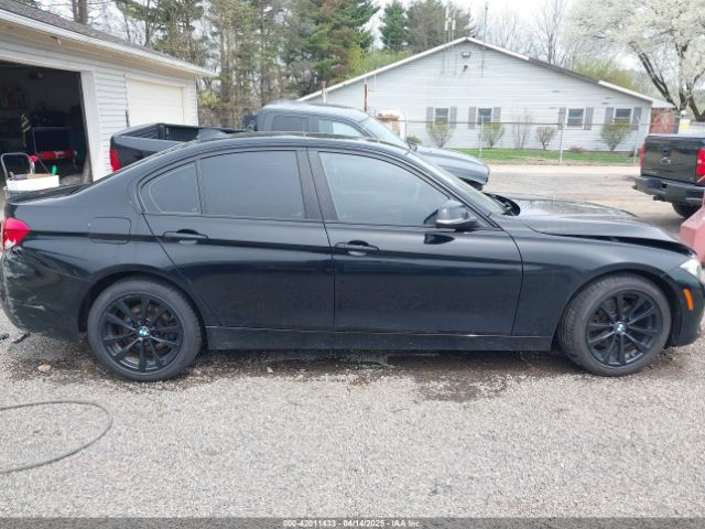 WBA8A3C58HK691963 BMW 320i Xdrive
