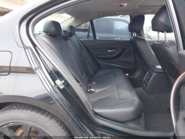 WBA8A3C58HK691963 BMW 320i Xdrive