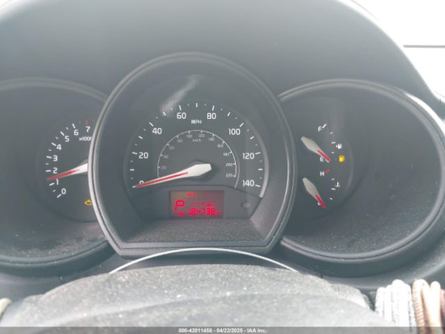KNADM4A33F6427021 KIA RIO LX