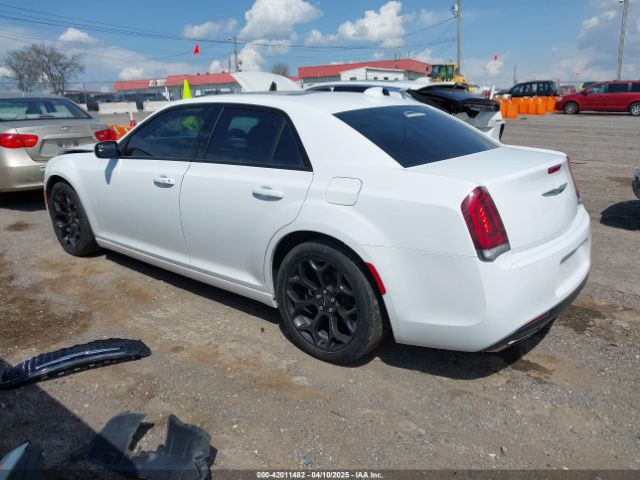 2C3CCABG8KH648094 Chrysler 300 300s