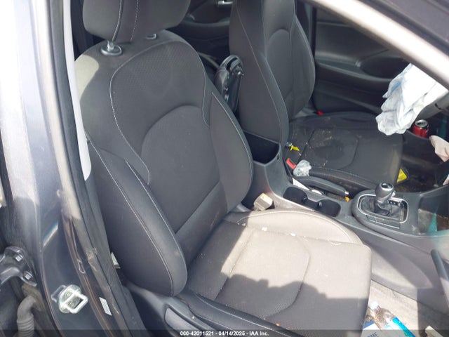 KMHH35LE8KU093503 Hyundai ELANTRA GT