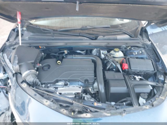 1G1ZD5ST4NF179317 Chevrolet Malibu Fwd Lt