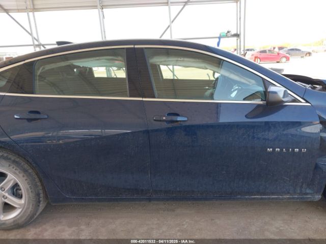 1G1ZD5ST4NF179317 Chevrolet Malibu Fwd Lt