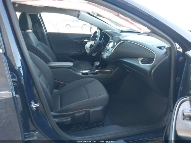 1G1ZD5ST4NF179317 Chevrolet Malibu Fwd Lt