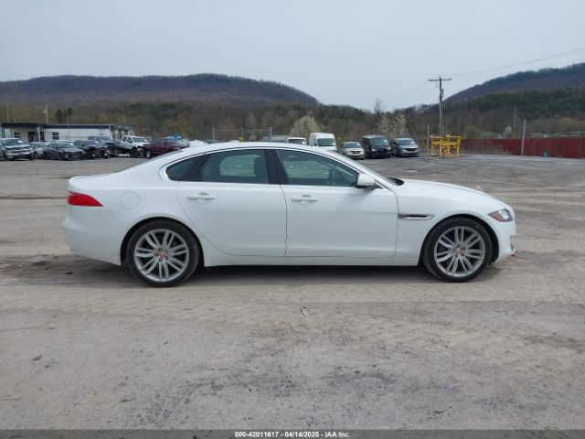 SAJBK4BV4GCY21695 Jaguar Xf 35t Prestige