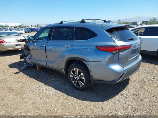 5TDHZRBH3LS020065 Toyota Highlander Xle