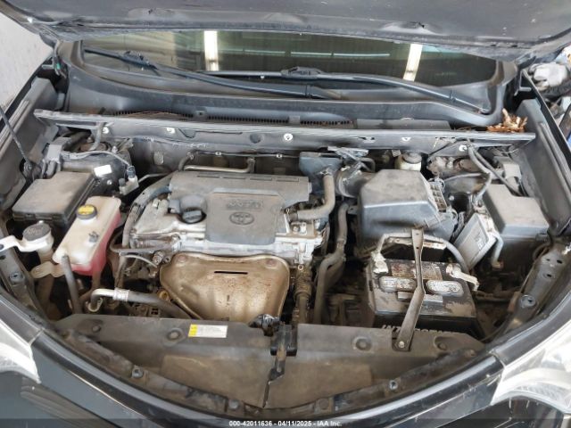 2T3JFREVXGW414727 Toyota RAV4 SE