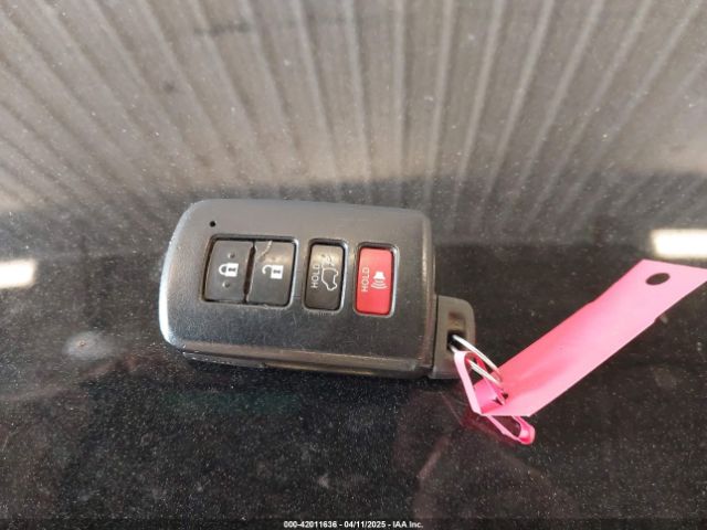 2T3JFREVXGW414727 Toyota RAV4 SE