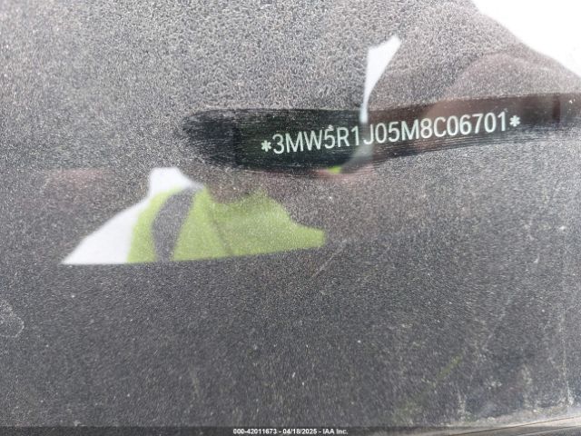 3MW5R1J05M8C06701 BMW 3 Series 330i