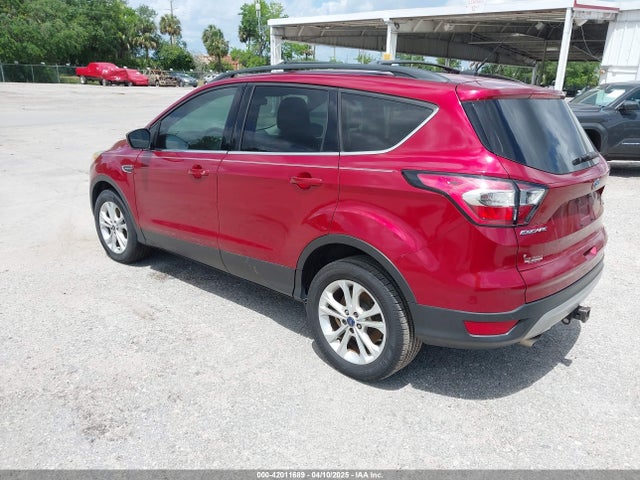 1FMCU0G93HUB96487 Ford ESCAPE SE