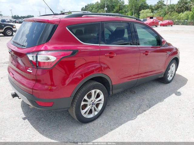 1FMCU0G93HUB96487 Ford ESCAPE SE