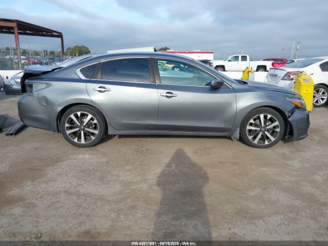 1N4AL3AP4JC259105 Nissan Altima 2.5 Sr