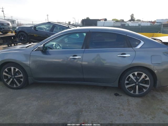 1N4AL3AP4JC259105 Nissan Altima 2.5 Sr