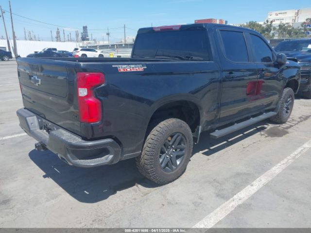 3GCUDFED1NG678943 Chevrolet Silverado 1500 4wd  Short Bed Lt Trail Boss
