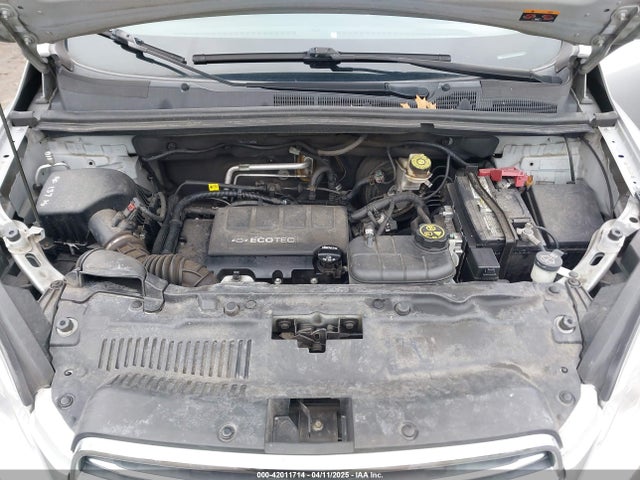 KL7CJPSBXFB061108 Chevrolet Trax 1ls
