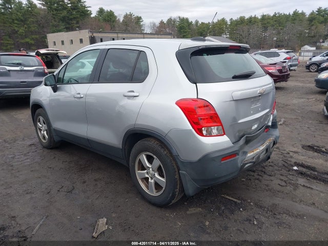 KL7CJPSBXFB061108 Chevrolet Trax 1ls