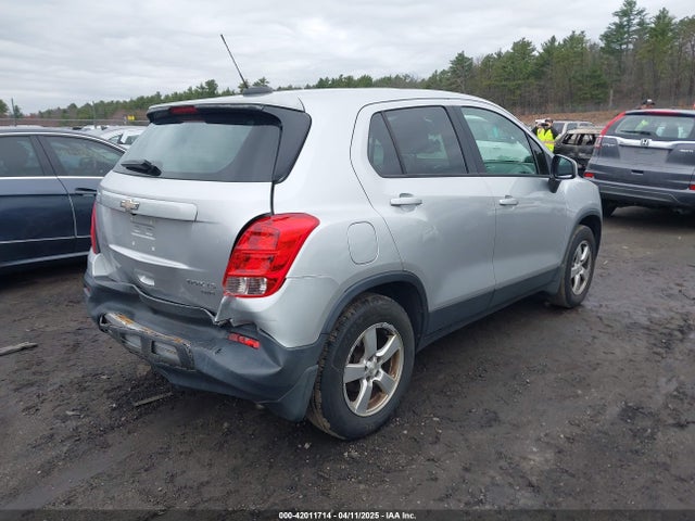 KL7CJPSBXFB061108 Chevrolet Trax 1ls