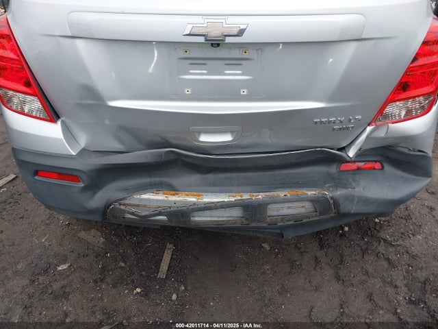 KL7CJPSBXFB061108 Chevrolet Trax 1ls