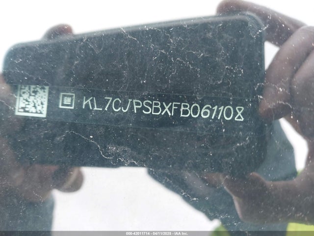 KL7CJPSBXFB061108 Chevrolet Trax 1ls