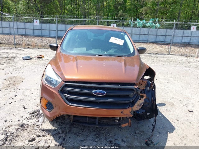 1FMCU0F78HUE00961 Ford ESCAPE S