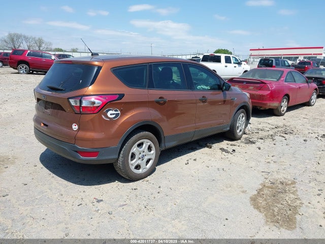 1FMCU0F78HUE00961 Ford ESCAPE S