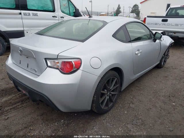 JF1ZNAA10E9703306 Scion FR-S