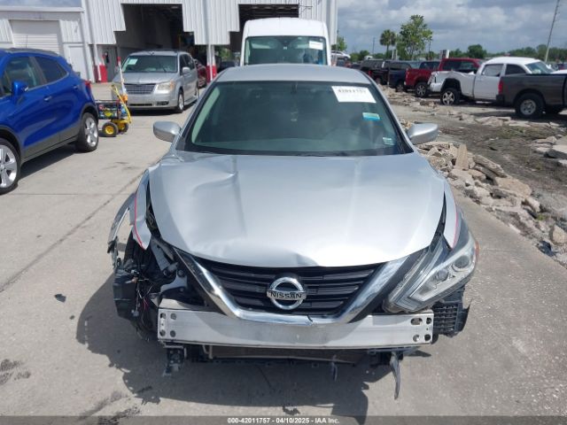 1N4AL3AP4JC179349 Nissan Altima 2.5 Sv