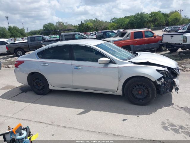 1N4AL3AP4JC179349 Nissan Altima 2.5 Sv