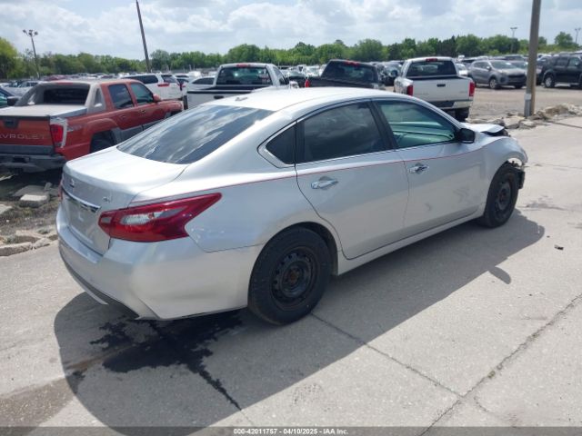 1N4AL3AP4JC179349 Nissan Altima 2.5 Sv